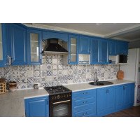 Кухня под индивидуальный заказ с крашеными фасадами